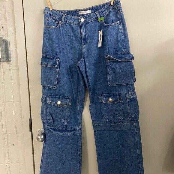 Jeans Garage - Picture 1 of 2